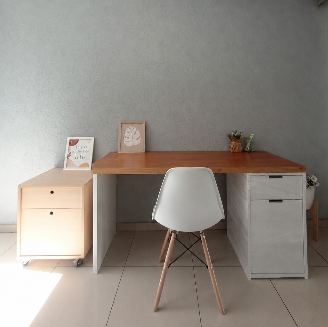 Escritorio 2000 en ambiente cálido